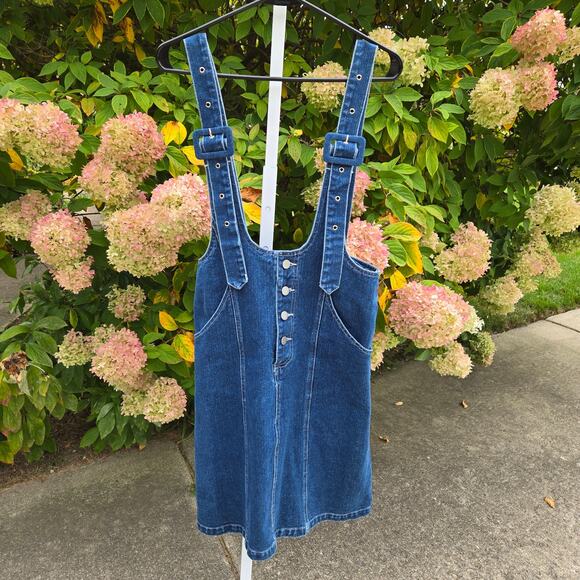 NWOT Cloud Ten Denim Overall Mini Dress Wide Adjustable Straps size Small (2-4) - Picture 2 of 16